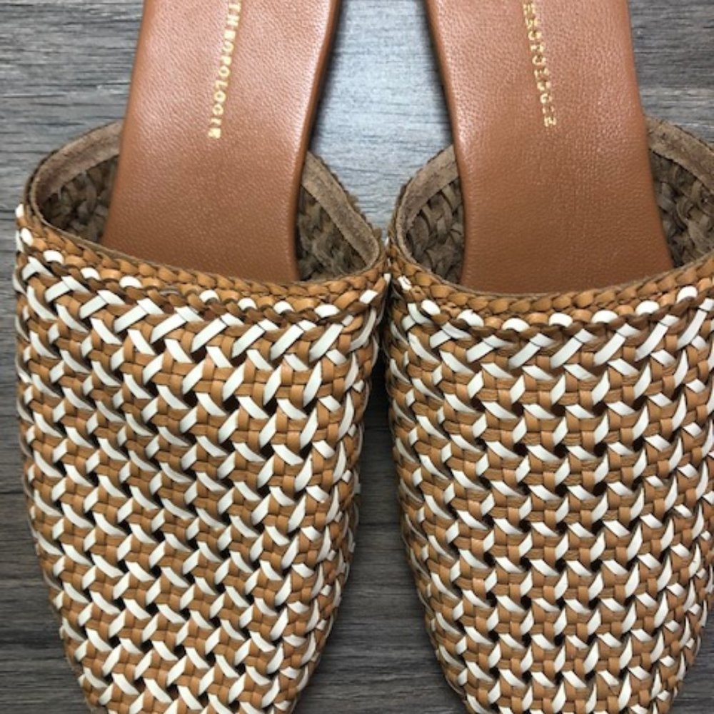SOLD Anthropologie Ilani Babouche Sz 9